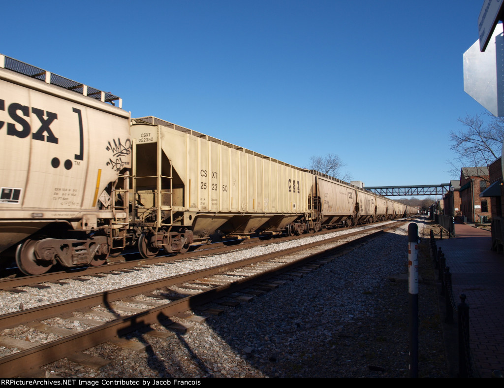 CSXT 252350